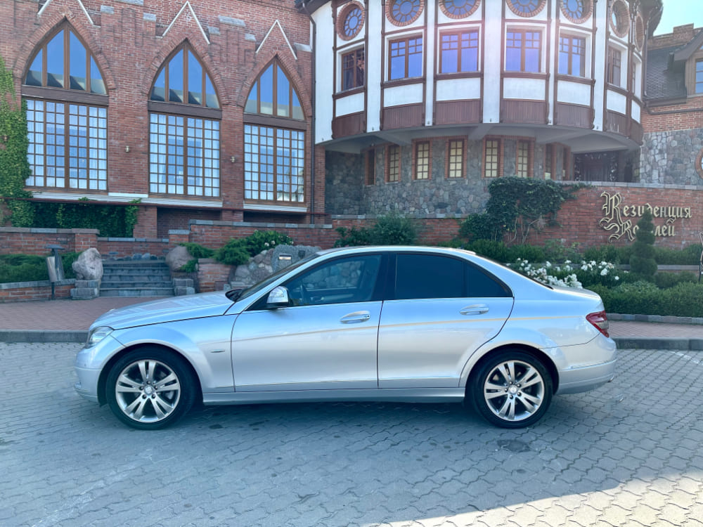 Mercedes C-280