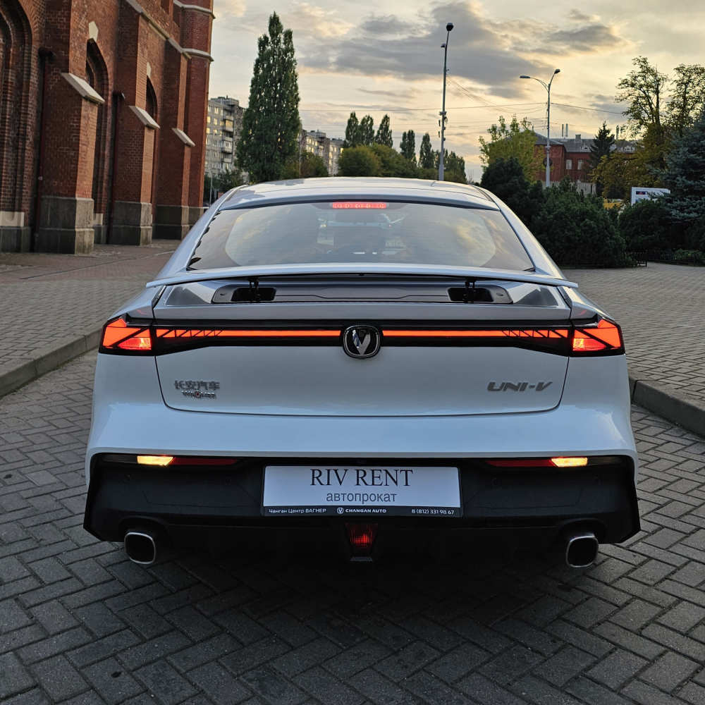 CHANGAN UNI-V