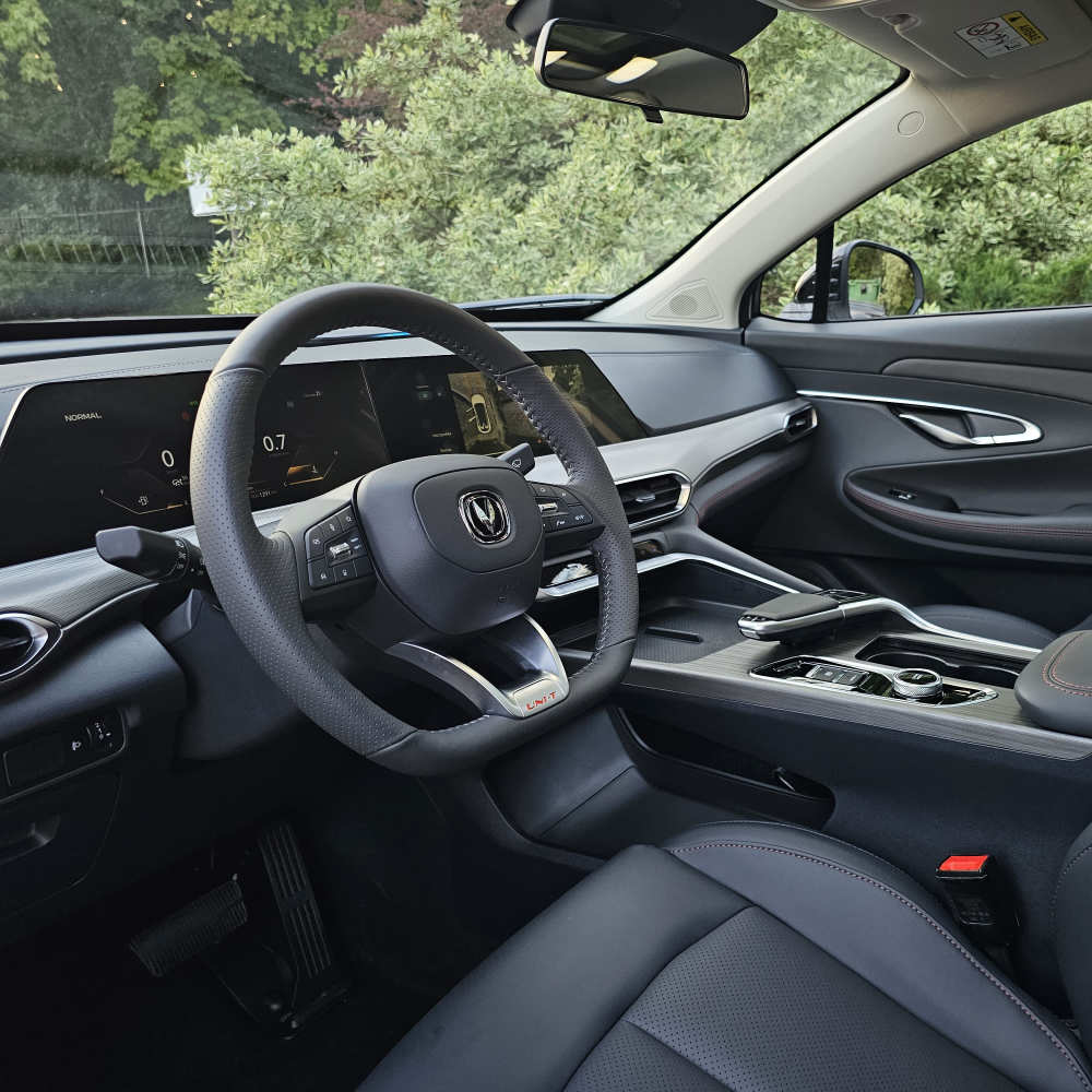 CHANGAN UNI-V