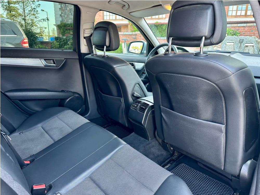 Mercedes C-280