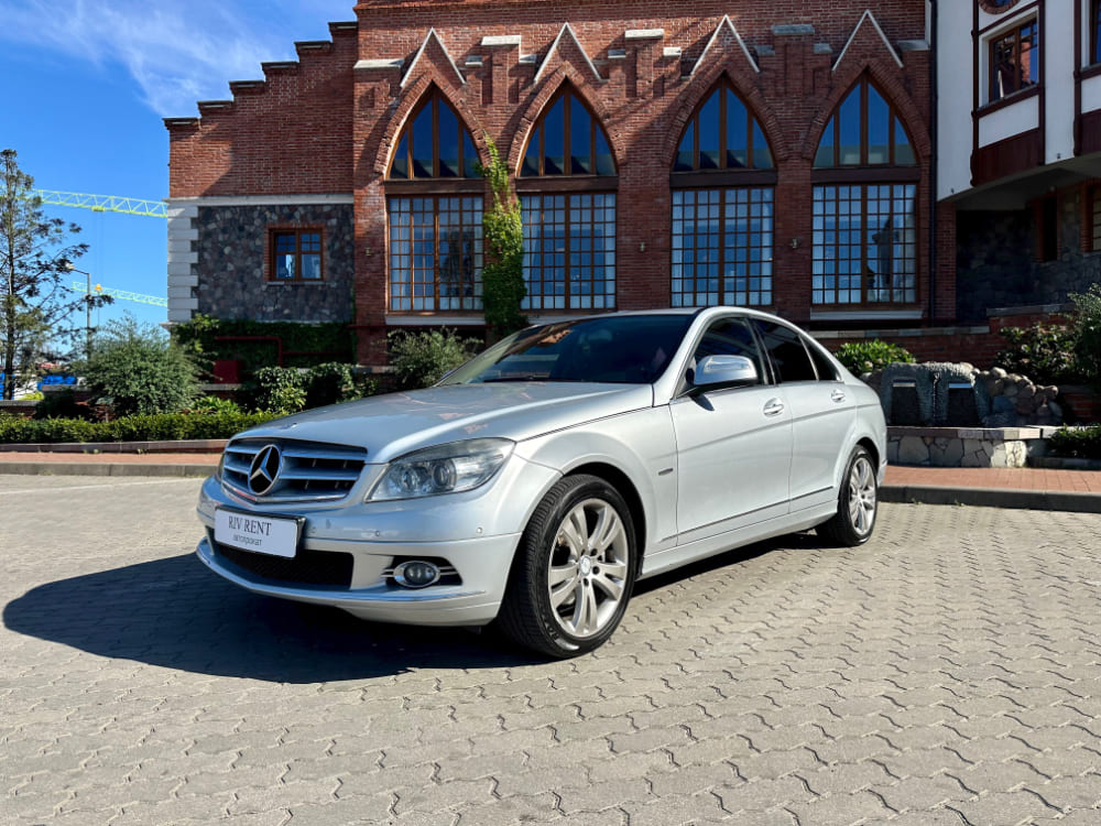 Mercedes C-280