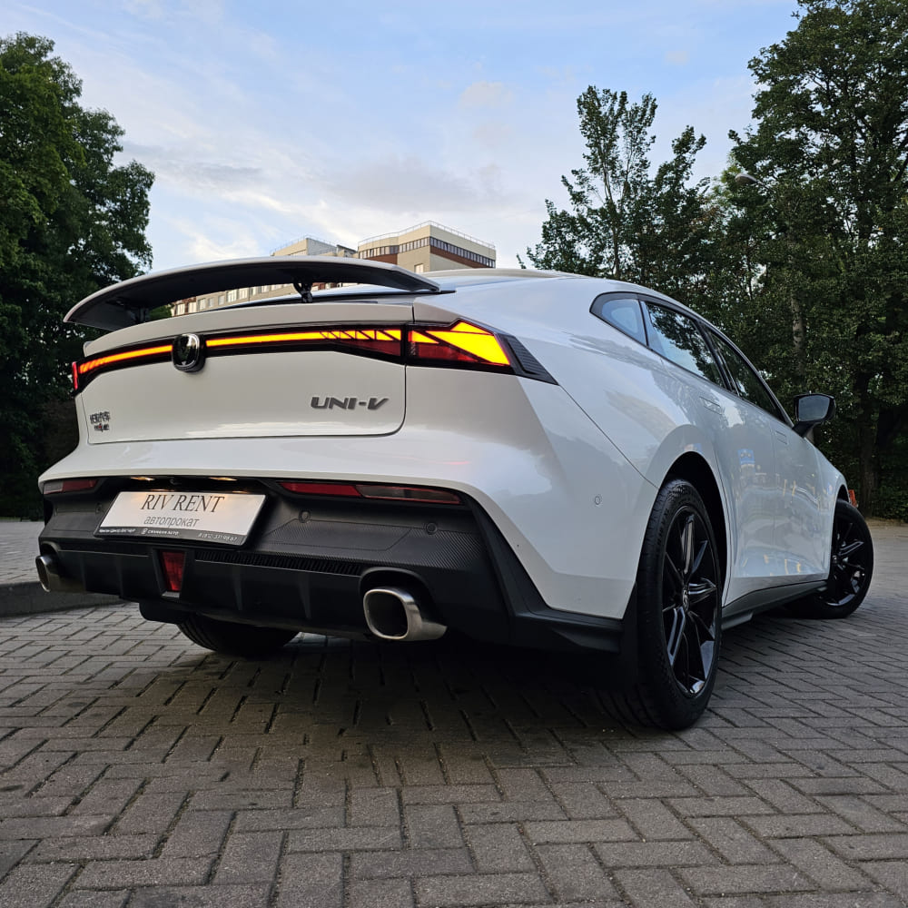 CHANGAN UNI-V
