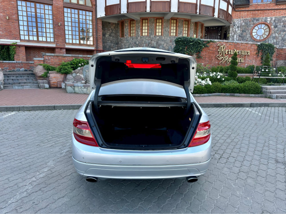 Mercedes C-280